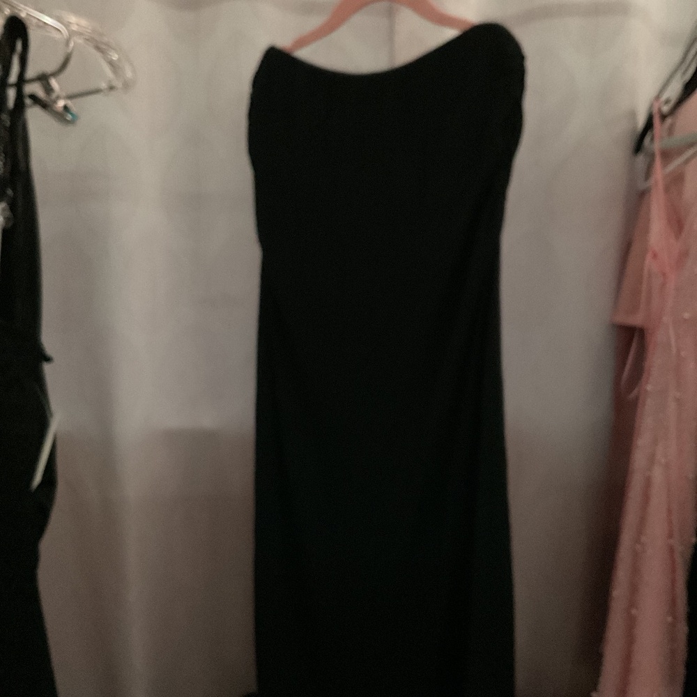 Black slim dress